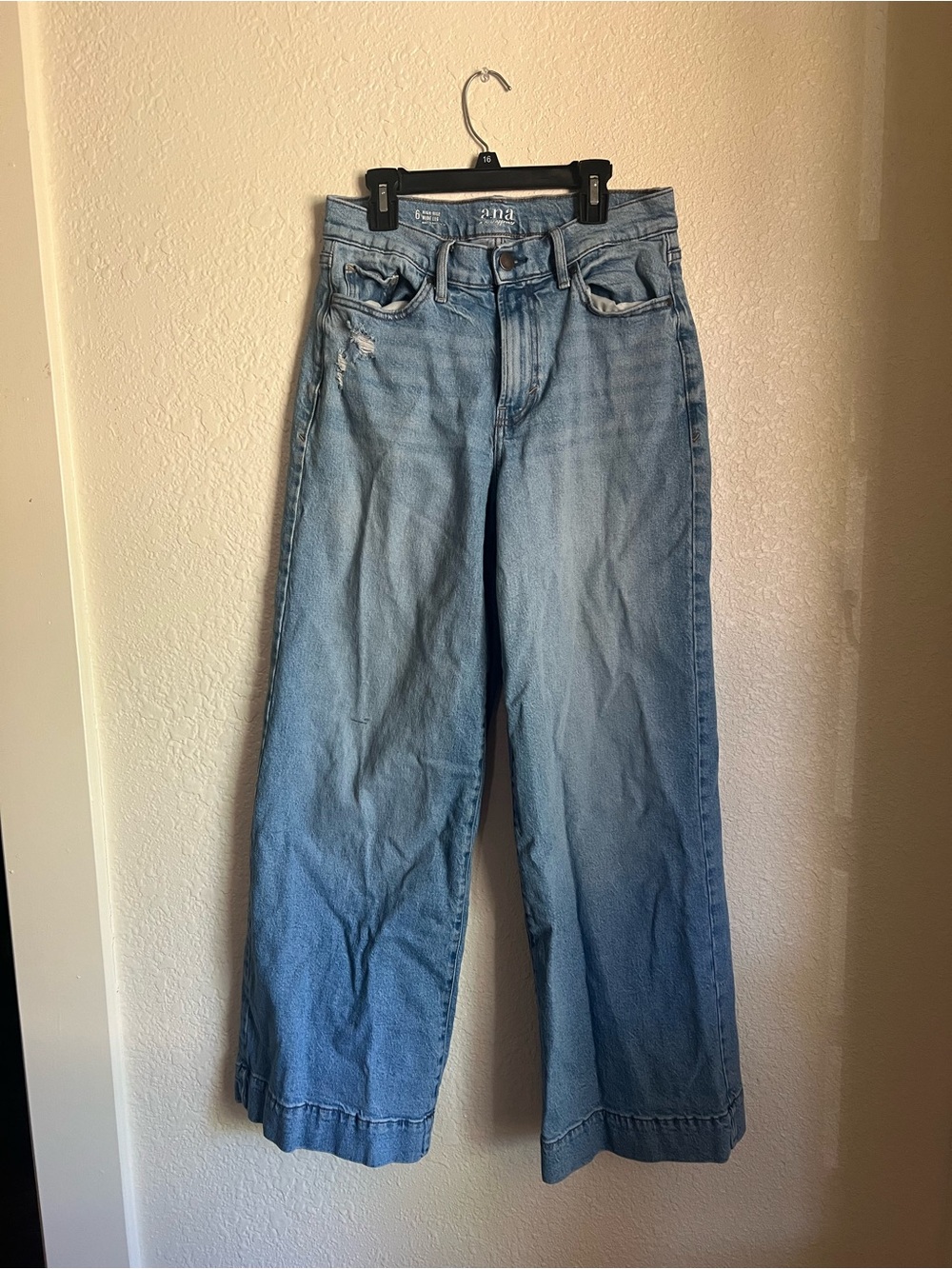 a.n.a Light Blue High-Rise Wide-Leg Jeans